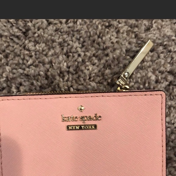 Kate space wallet- excellent condition - Picture 2 of 4